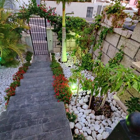 Large Villa With Pool In Madronal De Fanabe Vila Costa Adeje (Tenerife)